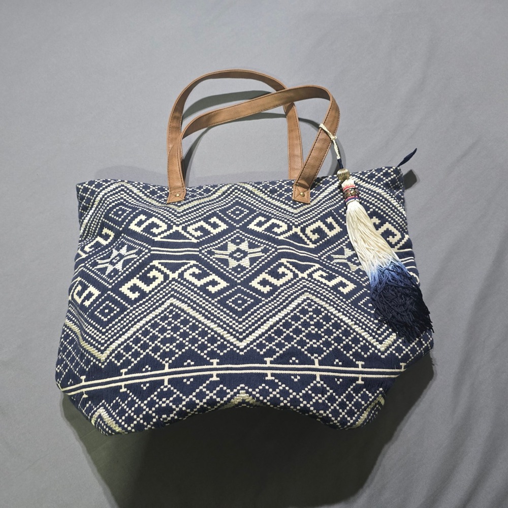 Chico's Tote Bag Women Large Navy Blue Woven Geometric Tassel Shoulder Bag